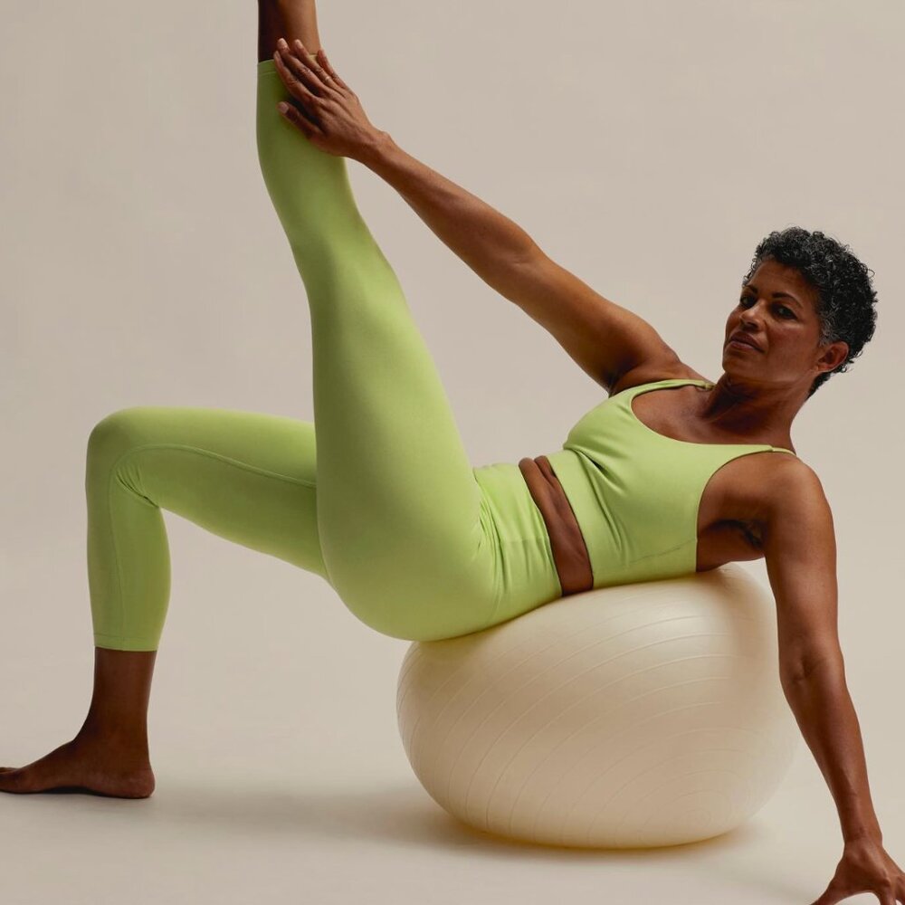 Girlfriend Collective ZEST Ultralight FLOAT SET ( Bra + Leggings )